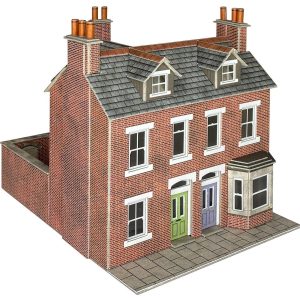 Metcalfe PO300 00 Scale Terraced House In Red Brick, Kit build service.