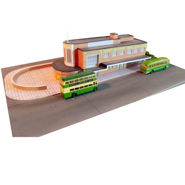 Kingsway, 00 scale, Southdown Haywards Heath bus station, Ready-Made