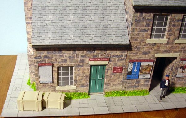 Victorian Station in Stone, 00 Scale, ready-made.