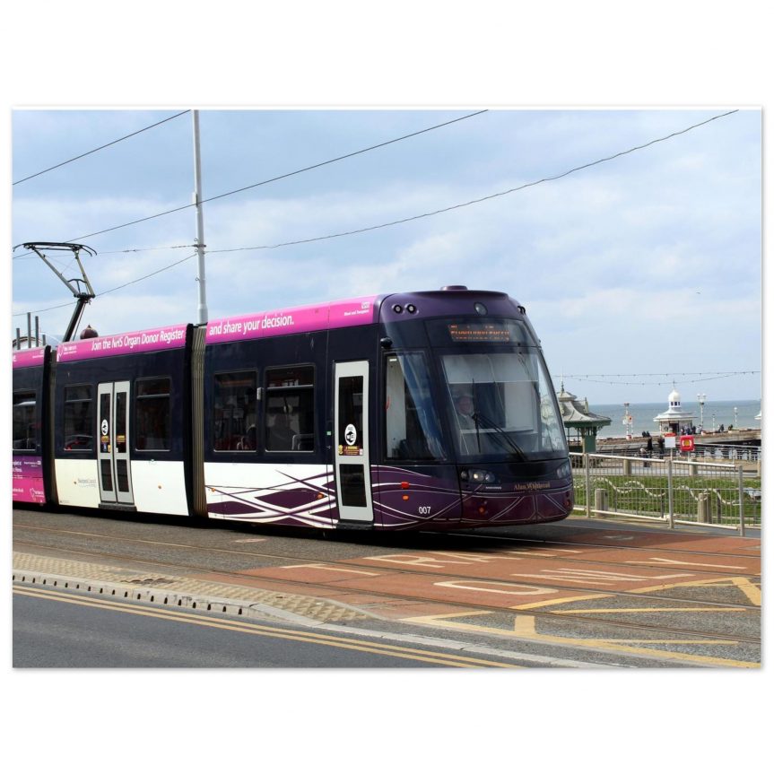 Modern Blackpool Tram Fine Art Poster 45×60 cm / 18×24″