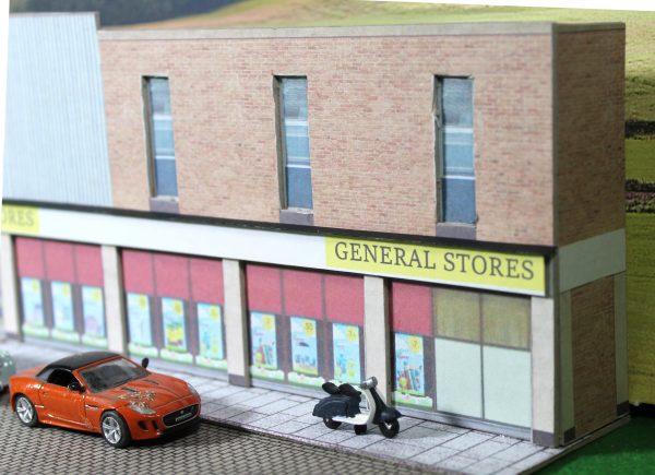 00 scale, General stores, 1960s or 1970s supermarket, Low Relief. Ready-Made. - Image 3