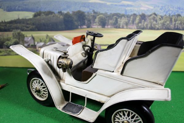 Large Replica Tinplate Vintage Car model- Display Item, 25 x 14 x 14 cm - Image 2
