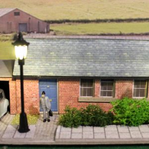 Large Bungalow With Street Lights and Garden ,00 scale,  ** ready made **