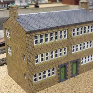 OO Gauge Local weavers cottages Built and ready to display