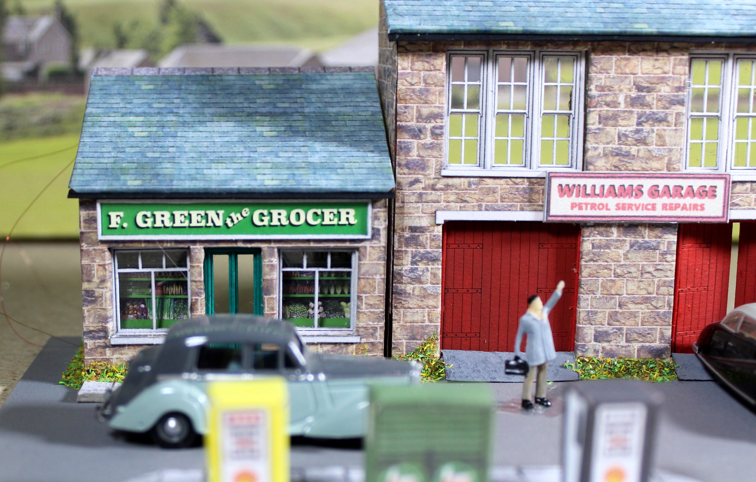 OO scale 1960s village grocers and garage, Exclusive, ** ready made **. - Image 3