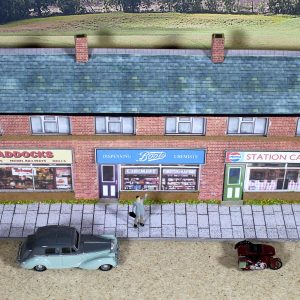 00 scale budget shops unit #1 in brick, Toy shop, Chemist, Café, Ready-Made