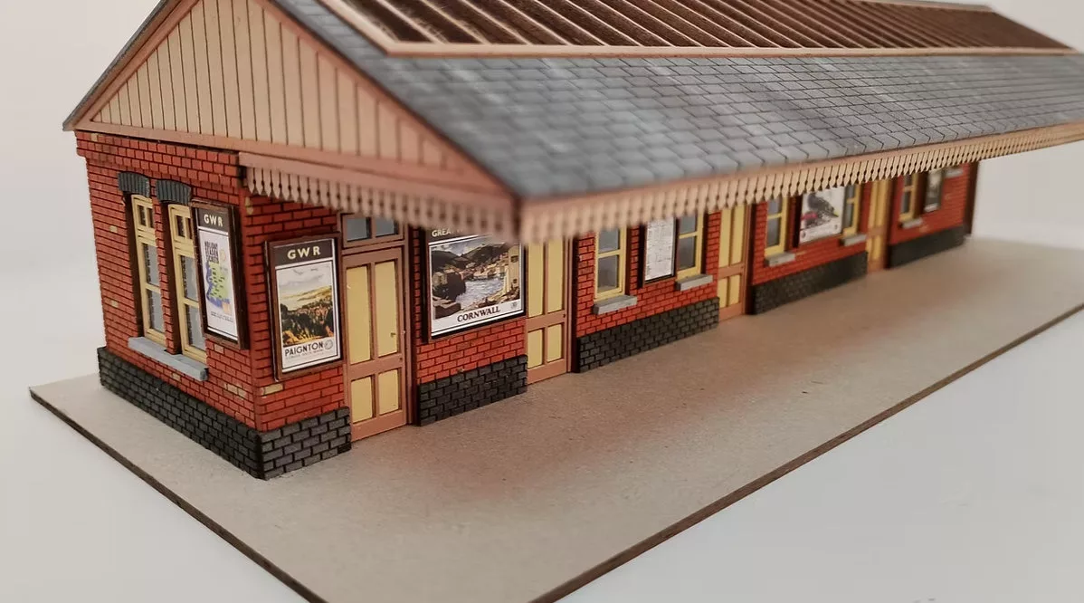 OO Gauge GWR Station Built and ready to display