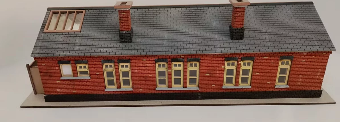 OO Gauge GWR Station Built and ready to display - Image 3
