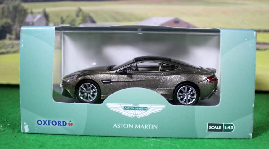 Oxford Die-cast 1/43 scale Aston Martin Vanquish Bronze, Boxed