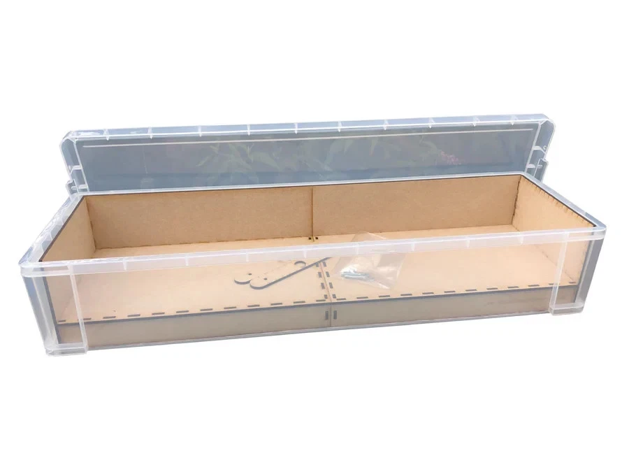 BB018 Micro Layout Baseboard In A Box #2 (730 x 95 x 207mm) assembled.